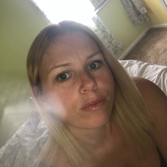 Meet your posher - Picture 1 of 1